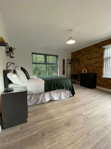 Host Stay Waterfront