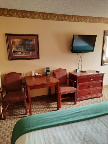 Horse Creek Inn