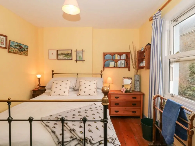 Lea Cottage