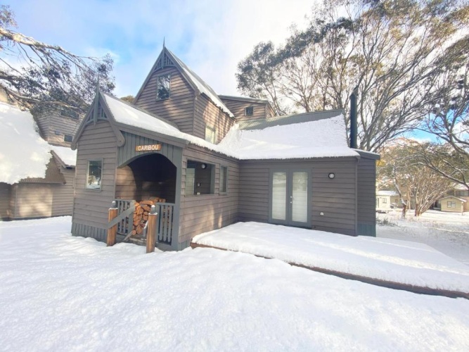 4 Bedrooms Double Cottage