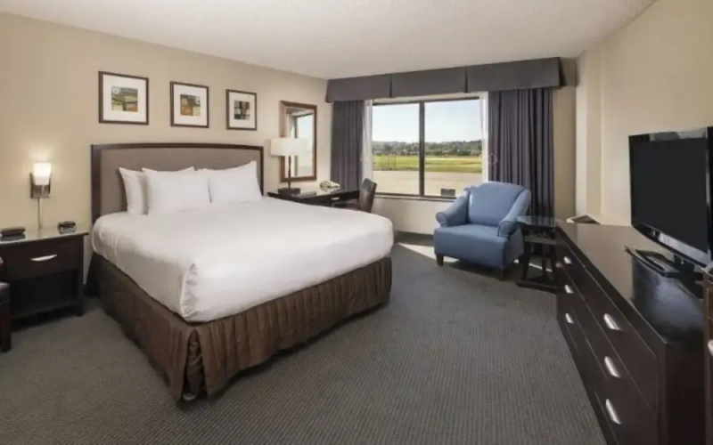 FairBridge Hotel by Concord Plaza