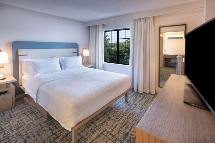 2 Bedrooms Suite