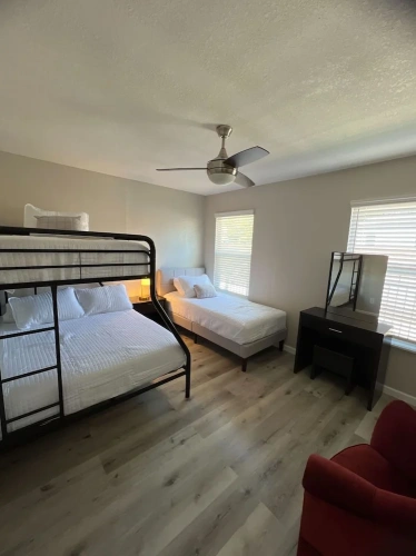 3 Bedrooms Standard room