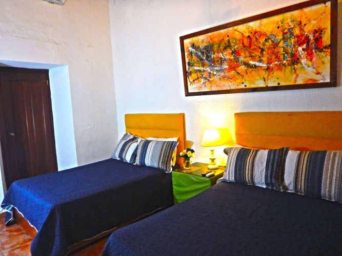 Suite Colonial by Cristi
