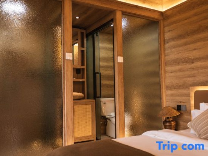 Standard room with view