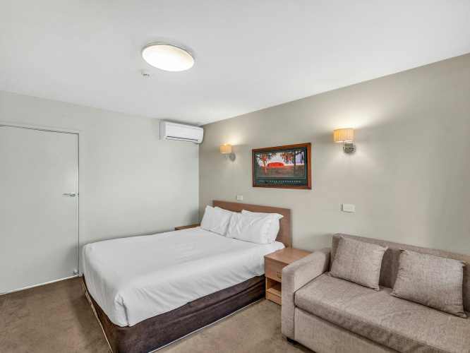 Tall Trees Ainslie Motel