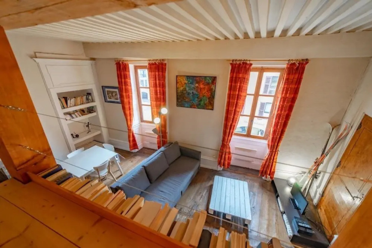 Le Sainte Claire Mezzanine studio