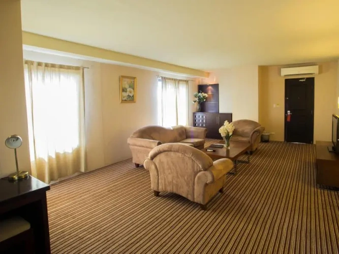 Triple Family Suite