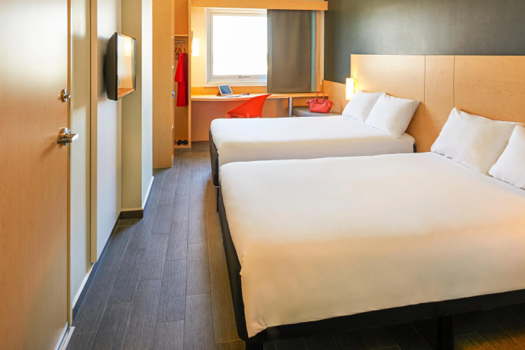 Ibis Los Mochis