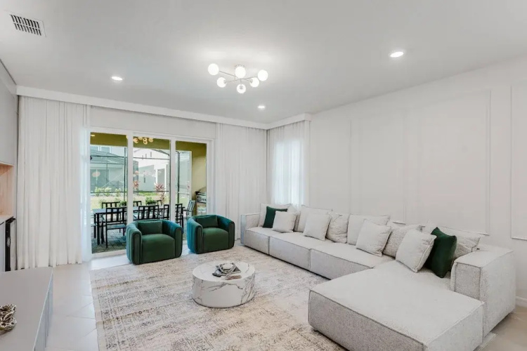 Amazing 7 bd Summerkitchen Gameroom