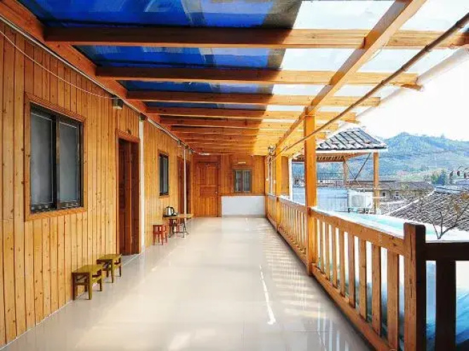 Dongbilou Inn