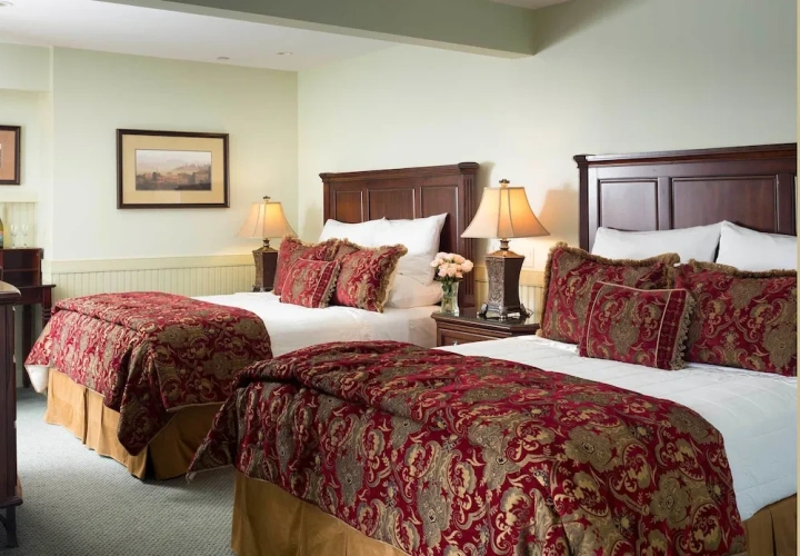 Grand Quadruple Suite with balcony