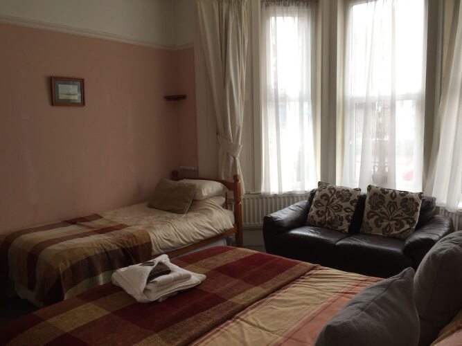 Albany Lodge Guest HouseOver view