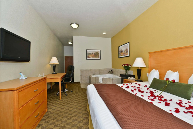 Best Western Plus Guymon Hotel & Suites