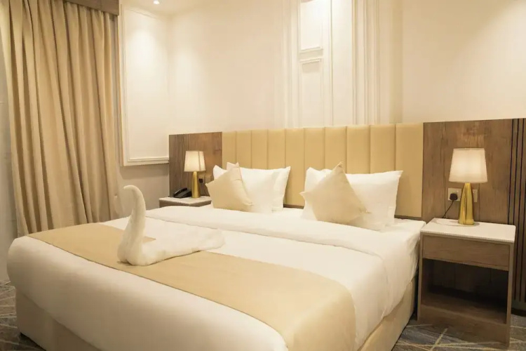 Nars Plus Al Naeem Hotel