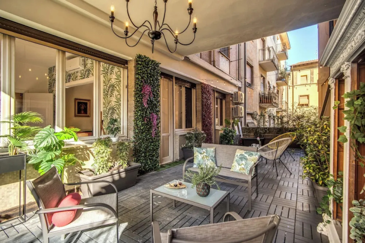 Green Terrace Apartment