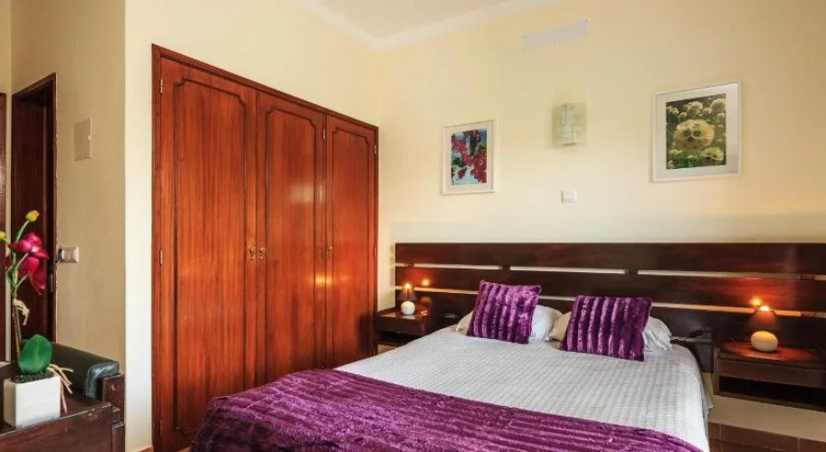 Oliveira Guesthouse