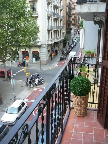 3 Bedrooms Apartment with balcony and with city view