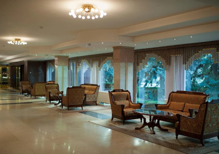 Jolly Alon Hotel