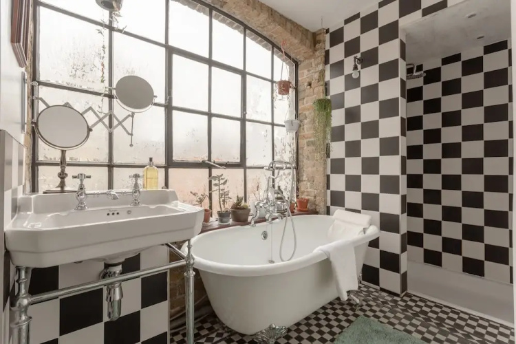 Stylish 2 Bedroom Flat in Southwark