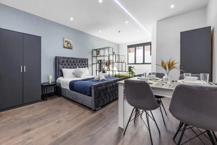 Serviced Studio Flat Near Camden Euston Station