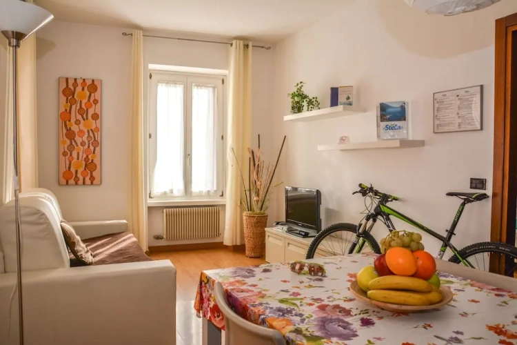 1 Bedroom Apartment with balcony