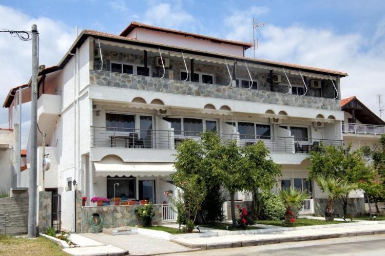 2 Bedrooms Apartment with sea view