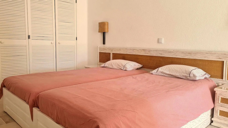 Albufeira with terrace, sea view