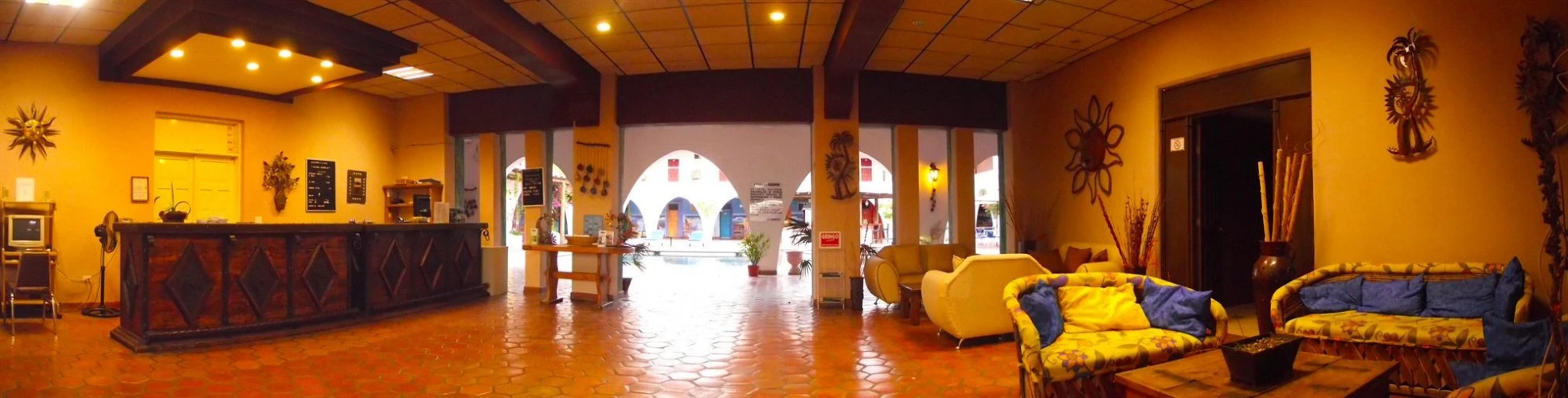 Hotel Hacienda Bugambilias La Paz & Centro de Convenciones