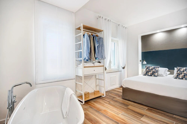 Luxury Blues Apartment