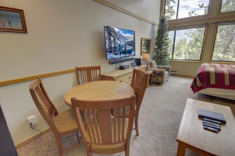 Slopeside 2771