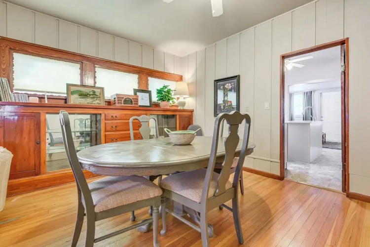 Stroll to Bradenton Riverwalk! Stylish Apartment