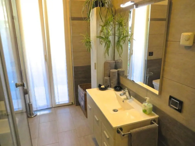 Margo 1 Apartment in Verbania With Lake View