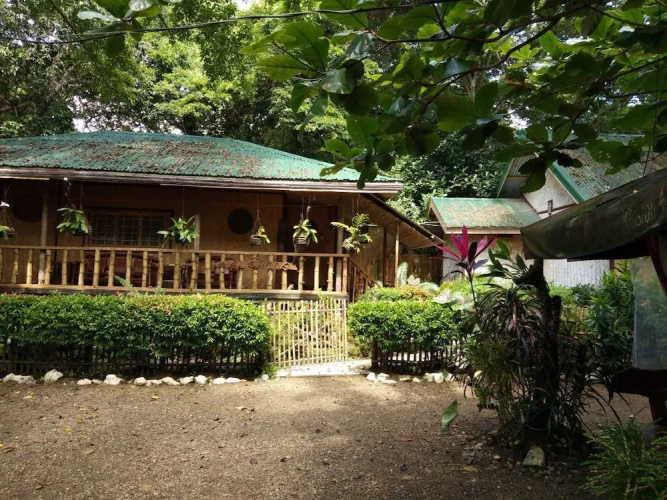 Nelly's Nipa hut