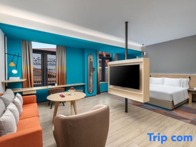 Double Suite