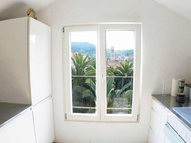 Hvar Attic Apartment