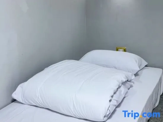 Bed in Dorm (male dorm)
