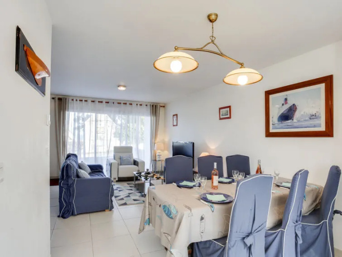 Holiday Home Ty Castero