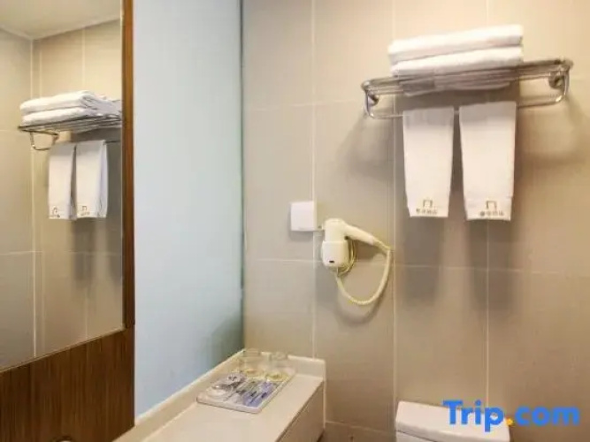 Jifeng Hotel