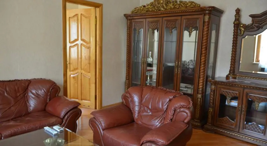 Apartment Machabeli 5