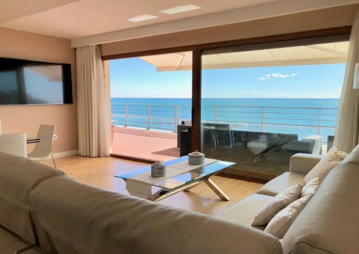 Aleysa Playa Aparthotel