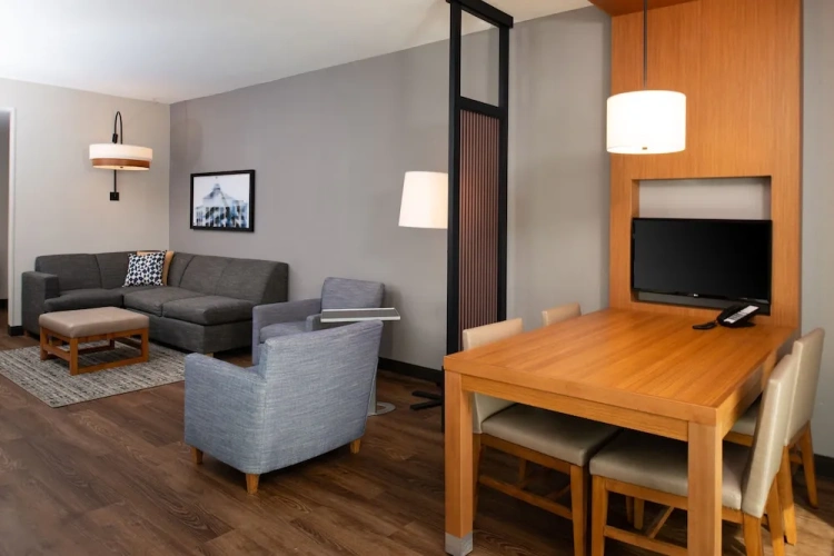 Double Suite