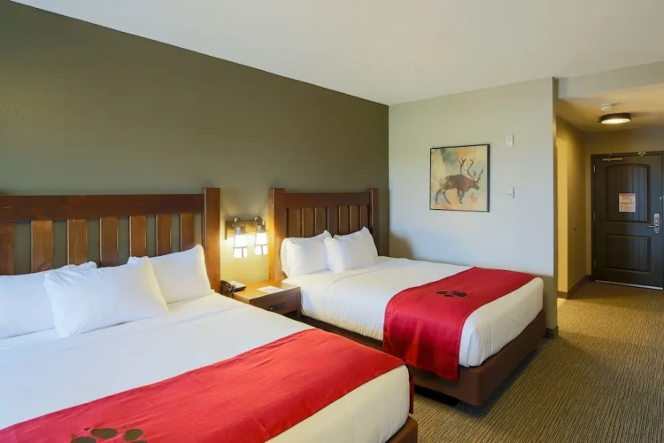 Deluxe Suite with balcony