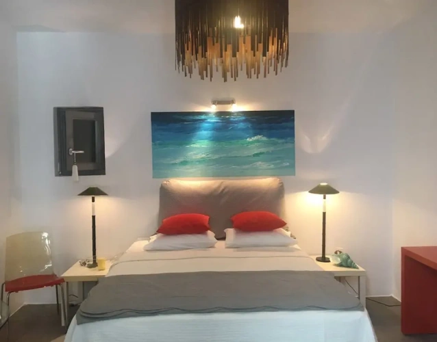 4 Bedrooms Villa