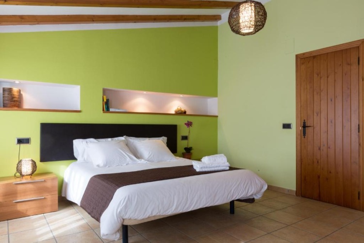 1 Bedroom Penthouse Apartment