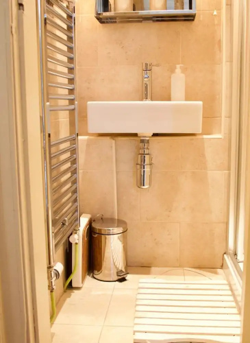 1 Bedroom Flat In Edinburgh