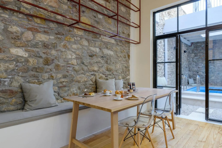 Incomparable Plaka's Luxury Apt Private Pool