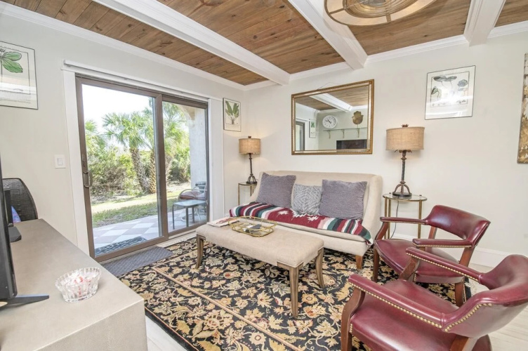 8114 Ocean Front 1st Floor