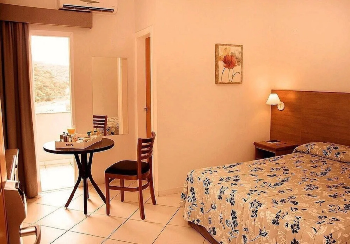 Lazuli Hotel