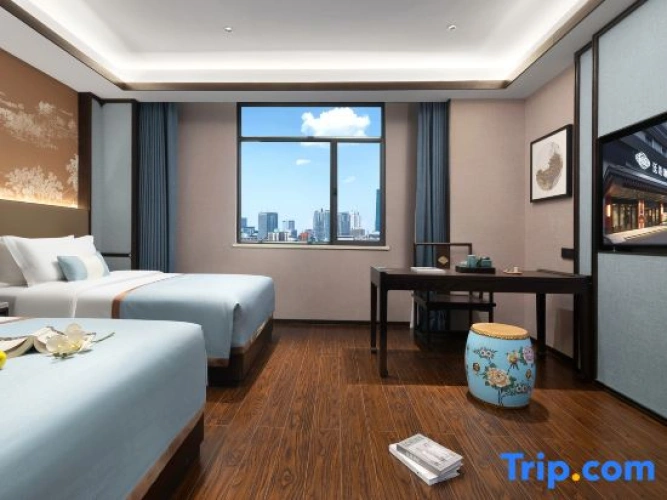 Premium Twin room